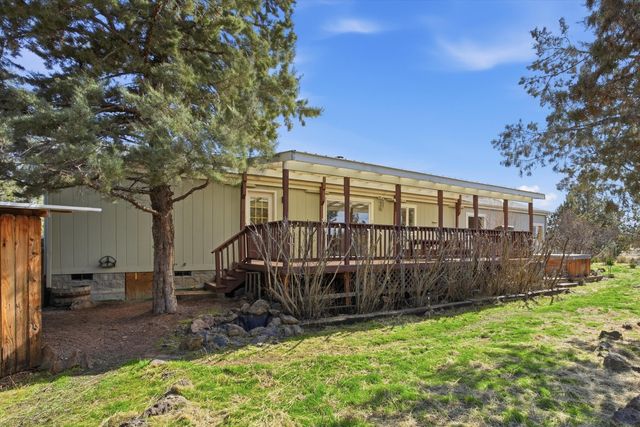 8710 NW Parkey Drive, Terrebonne, OR 97760