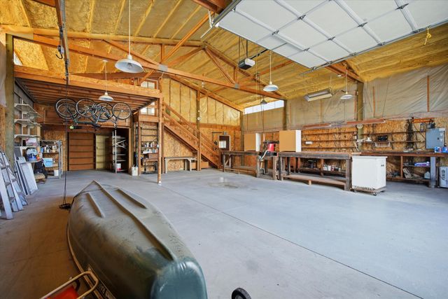 8710 NW Parkey Drive, Terrebonne, OR 97760