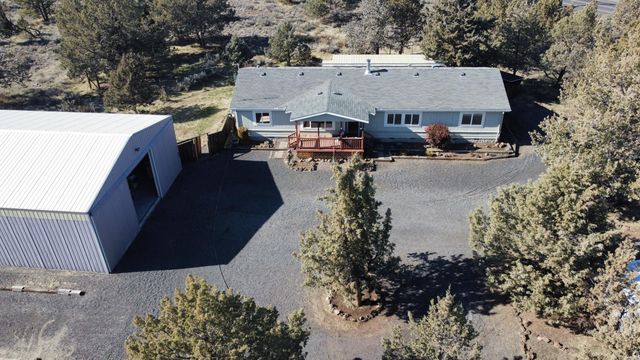 8710 NW Parkey Drive, Terrebonne, OR 97760