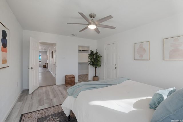 1422 Paso Hondo St, San Antonio, TX 78202