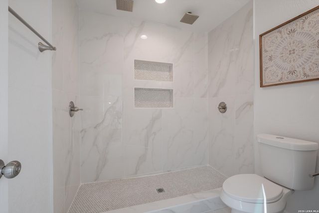 1422 Paso Hondo St, San Antonio, TX 78202