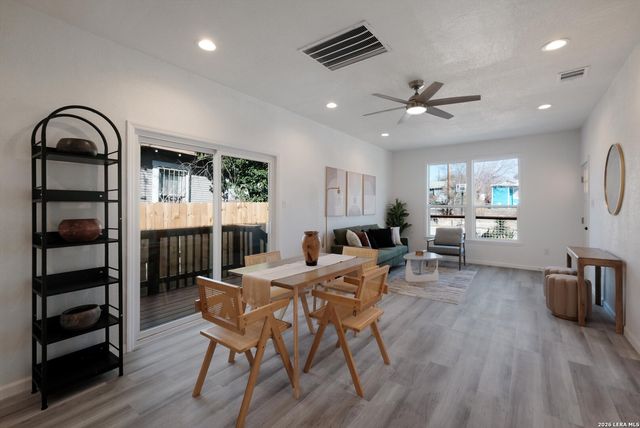 1422 Paso Hondo St, San Antonio, TX 78202