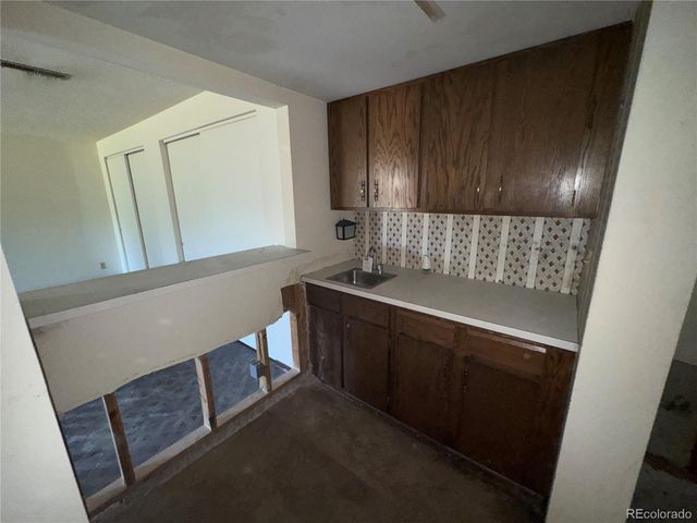 4374 W Pondview Drive, Littleton, CO 80123