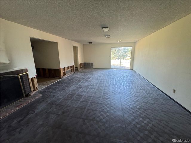4374 W Pondview Drive, Littleton, CO 80123