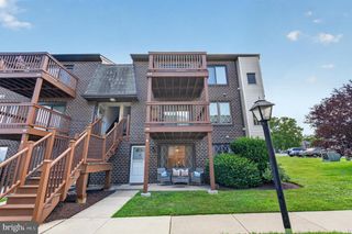 5200 HILLTOP DR #313, Brookhaven, PA 19015