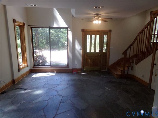 15416 Sunnybrook Rd, South Prince George, VA 23805