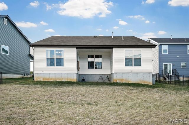 506 Westhaven Manor Drive, Wentzville, MO 63385
