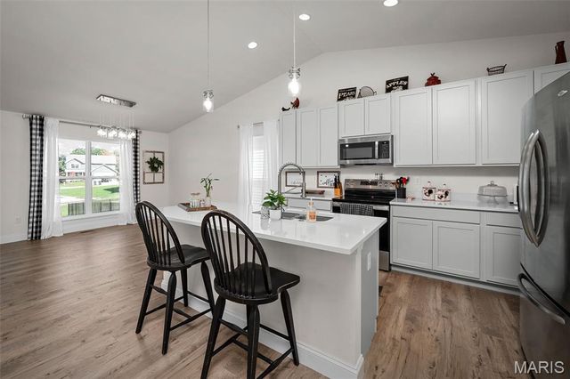 506 Westhaven Manor Drive, Wentzville, MO 63385