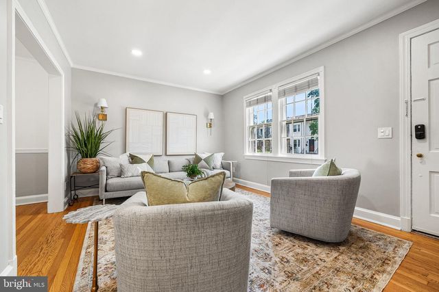 10 E LINDEN ST, Alexandria, VA 22301