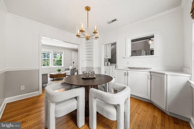 10 E LINDEN ST, Alexandria, VA 22301