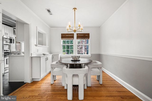 10 E LINDEN ST, Alexandria, VA 22301