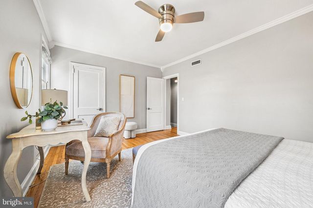 10 E LINDEN ST, Alexandria, VA 22301