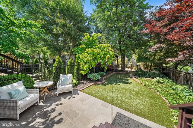 10 E LINDEN ST, Alexandria, VA 22301