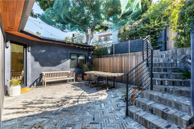 1821 Edgecliffe Drive, Los Angeles, CA 90026