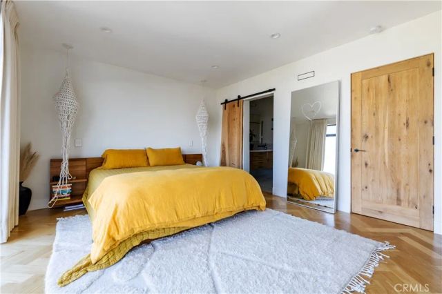 1821 Edgecliffe Drive, Los Angeles, CA 90026