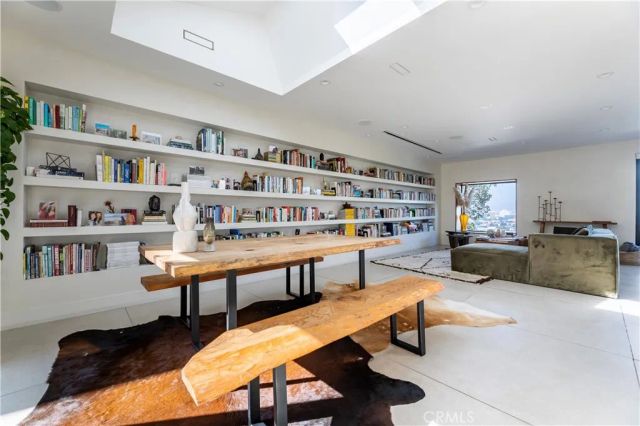 1821 Edgecliffe Drive, Los Angeles, CA 90026