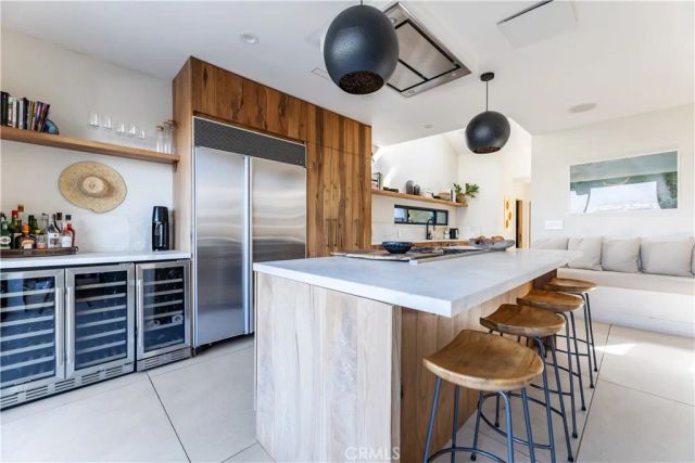 1821 Edgecliffe Drive, Los Angeles, CA 90026