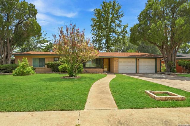 110 CLUBHILL DR, San Antonio, TX 78228