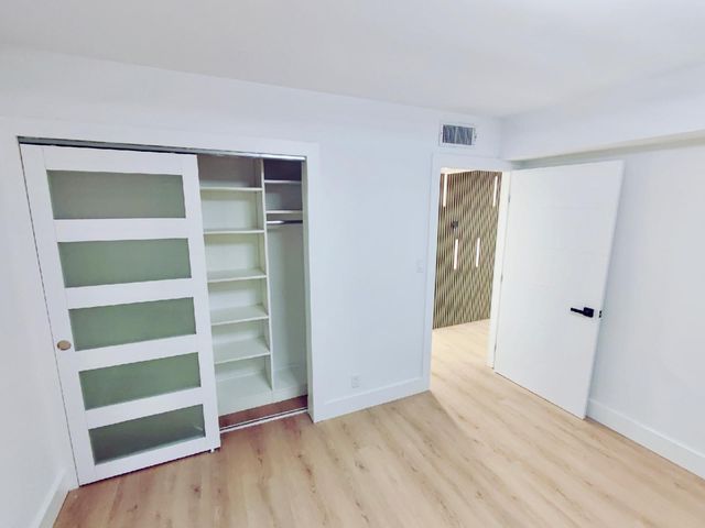5900 Camino Del Sol 306, Boca Raton, FL 33433