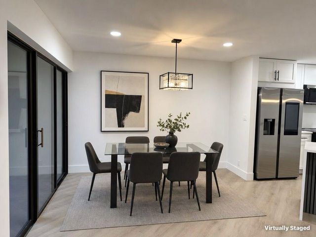5900 Camino Del Sol 306, Boca Raton, FL 33433