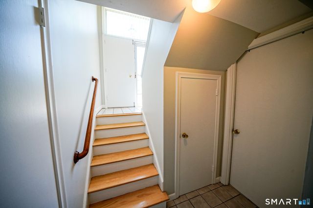 40 Orchard Street, Avon, CT 06001