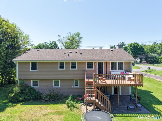 40 Orchard Street, Avon, CT 06001