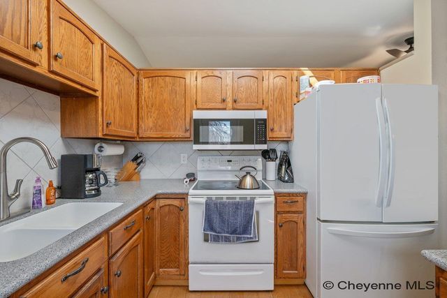 5423 LIBERTY ST, Cheyenne, WY 82001