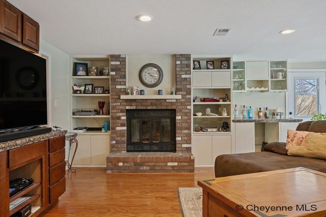 5423 LIBERTY ST, Cheyenne, WY 82001