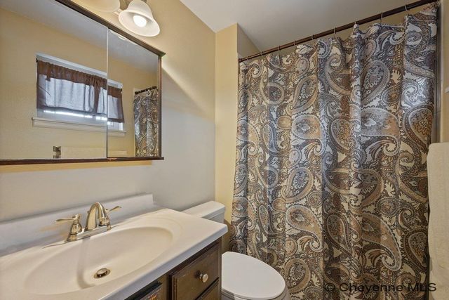 5423 LIBERTY ST, Cheyenne, WY 82001