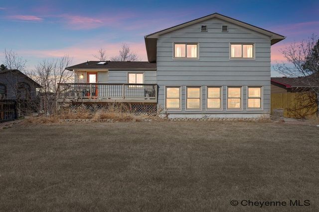5423 LIBERTY ST, Cheyenne, WY 82001
