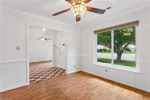106 Holloway DR, Hampton, VA 23666