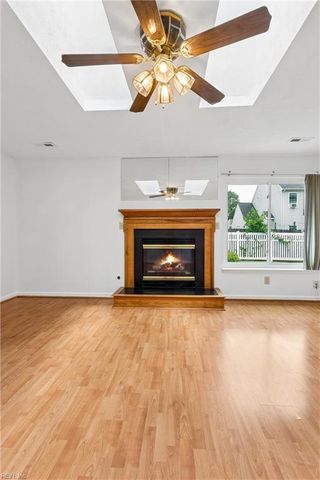 106 Holloway DR, Hampton, VA 23666