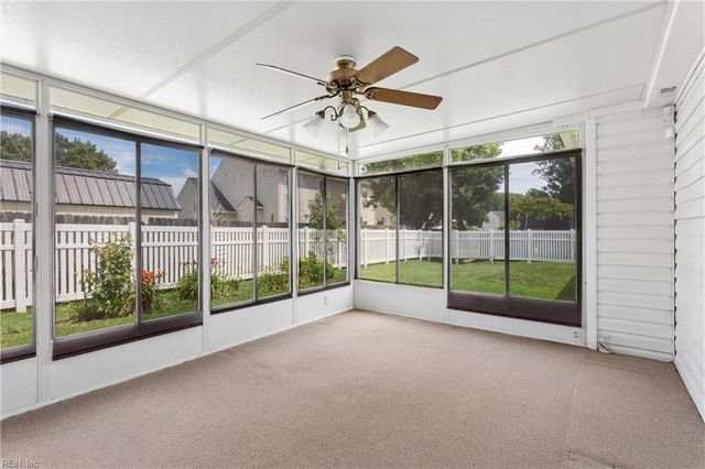 106 Holloway DR, Hampton, VA 23666