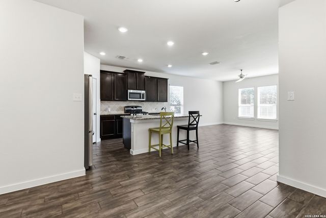 10334 FRANCISCO WAY, Converse, TX 78109