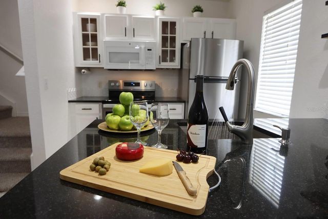 4004 SANTA MARIA DRIVE 108, Kissimmee, FL 34741