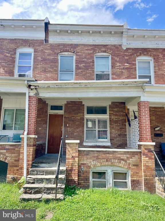 2718 WINCHESTER ST, Baltimore, MD 21216