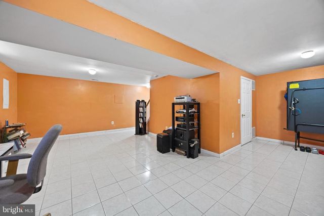 9046 TARPLEYS CIR, Baltimore, MD 21237