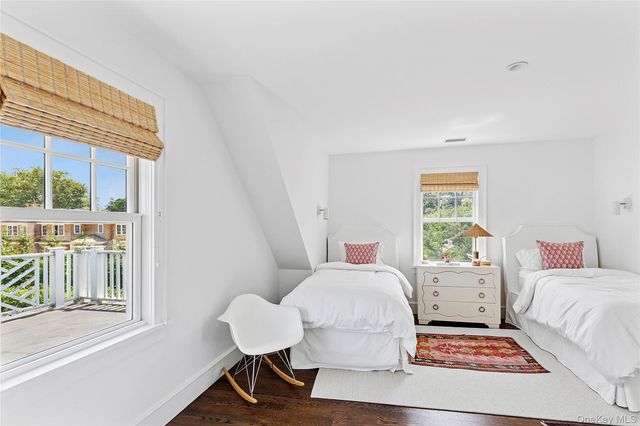 63 Halsey Street, Southampton, NY 11968