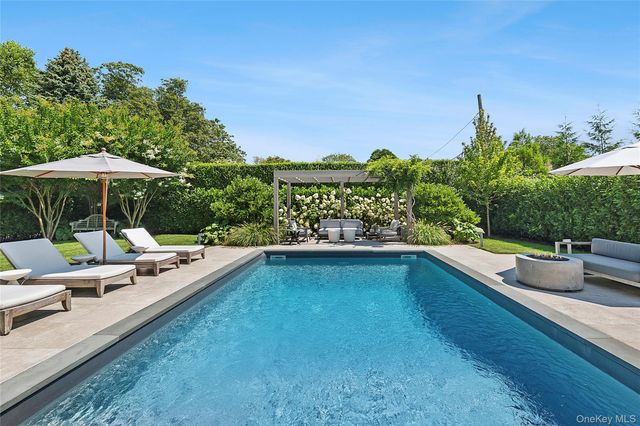 63 Halsey Street, Southampton, NY 11968