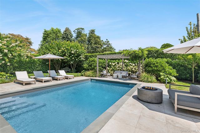 63 Halsey Street, Southampton, NY 11968
