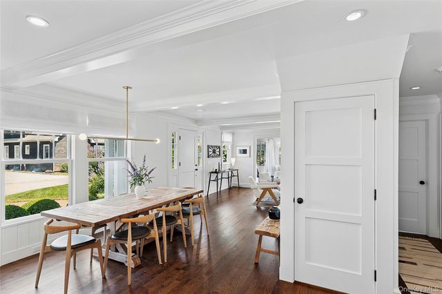 63 Halsey Street, Southampton, NY 11968