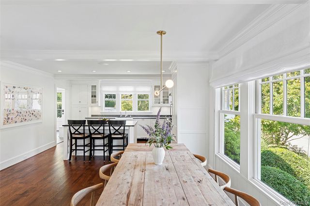 63 Halsey Street, Southampton, NY 11968