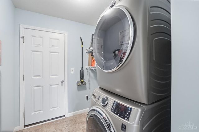 5230 Crested Owl Court, Hamilton Twp, OH 45152