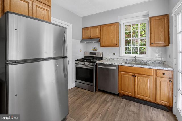 4712 PINEY BRANCH RD NW, Washington, DC 20011