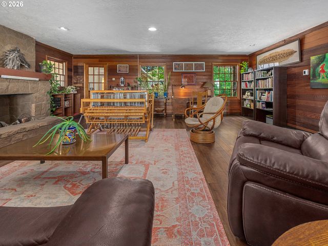 26465 Nw WEST UNION Rd, Hillsboro, OR 97124