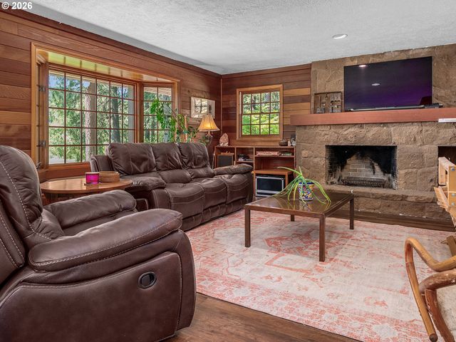26465 Nw WEST UNION Rd, Hillsboro, OR 97124