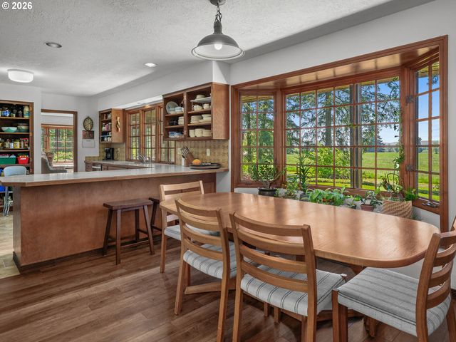26465 Nw WEST UNION Rd, Hillsboro, OR 97124