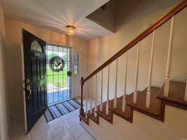 100 Charleston Drive, Walnut Ridge, AR 72476