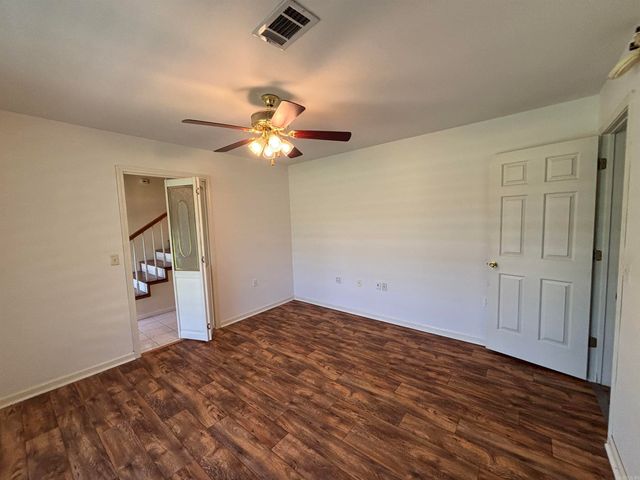 100 Charleston Drive, Walnut Ridge, AR 72476