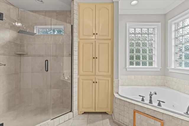 214 Royal Orleans Court, Dothan, AL 36305